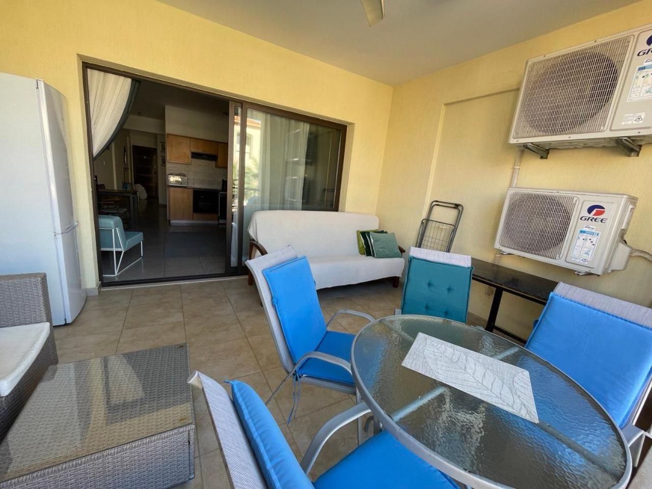 Queens Gardens Paphos Exterior photo